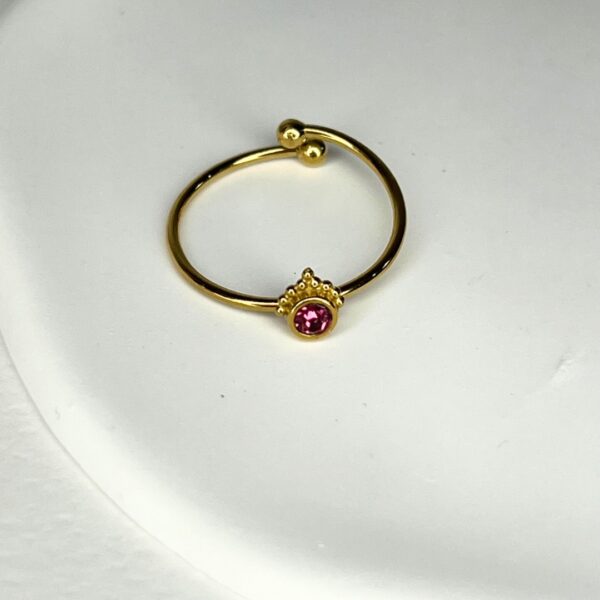 Nora ring