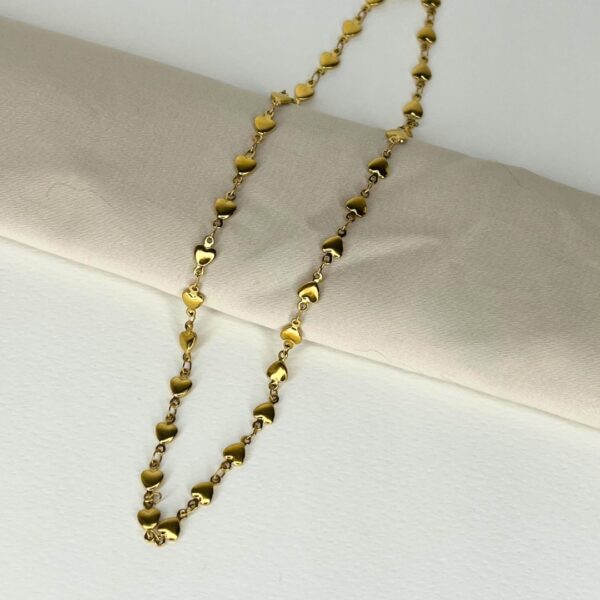 Gold heart necklace